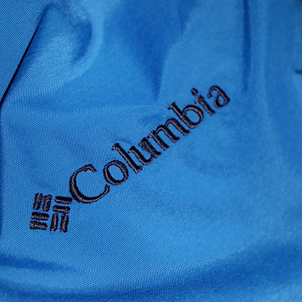 Blue boys Columbia windbreaker size 14/16